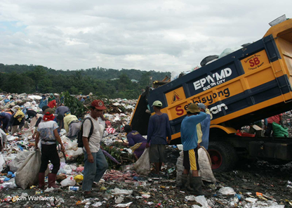 Open dumping of solid waste environment problems